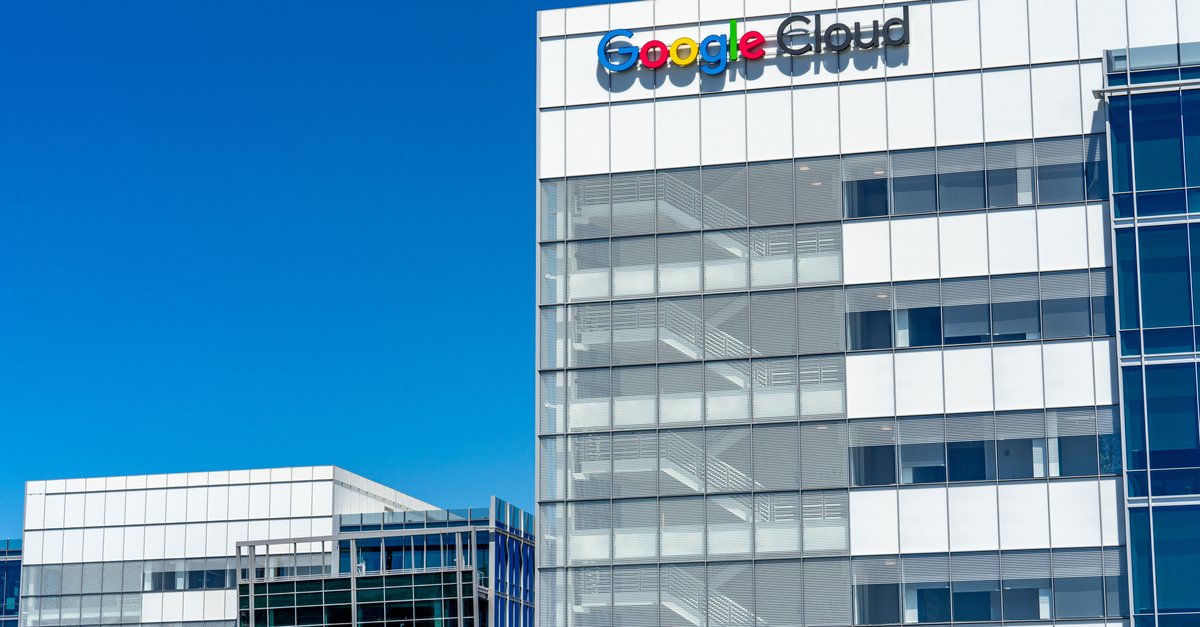 UK gives financial regulators oversight of cloud giants